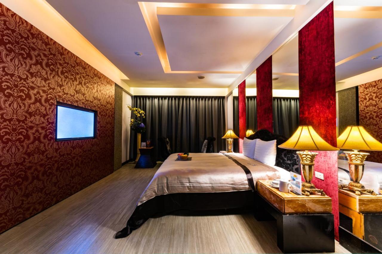 Liti Motel Taichung Exterior foto
