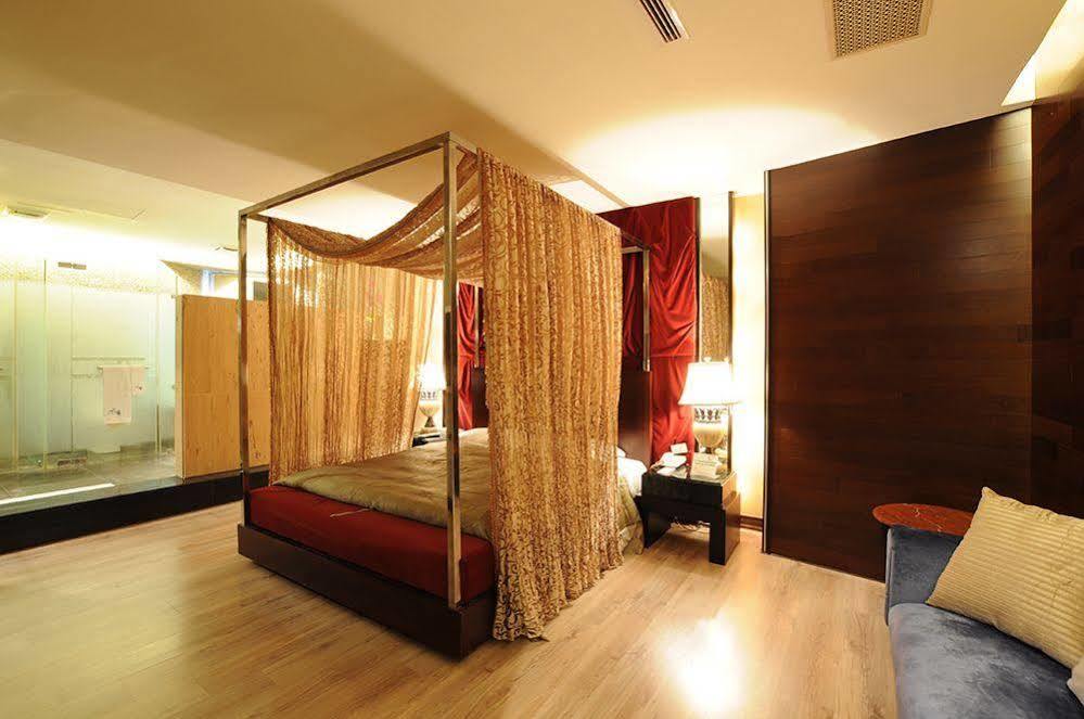 Liti Motel Taichung Exterior foto